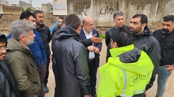تا پایان مشکل آبگرفتگی در کنار مردم خوزستان هستیم
