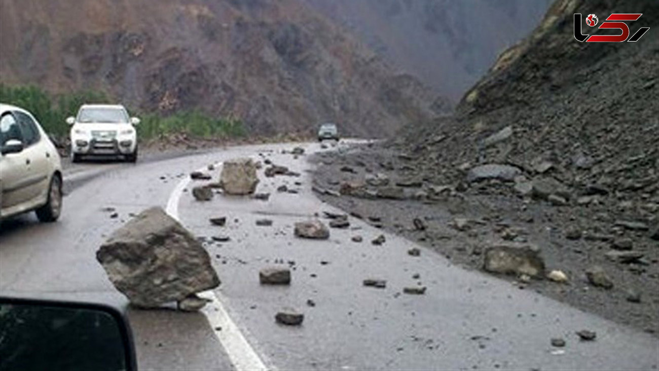 زلزله نسبتا شدید باعث ریزش کوه در ثلاث‌باباجانی شد+عکس