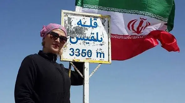 جزئیات ماجرای سقوط فرناز دولتخواه کوهنورد ایرانی از کوه دماوند / او 4 روز پیش ناپدید شد  +عکس