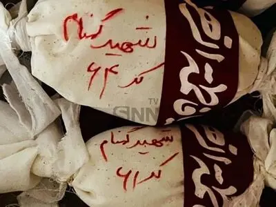 فیلم و تصاویر دردناک از آماده سازی و تشییع 62 پاره تن 32 فرشته میناب/ ماکان هنوز مفقود‌الاثر است!