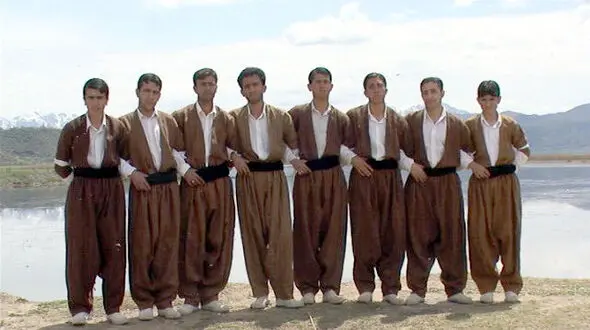 روزی به نام«لباس کردی» تعیین شود