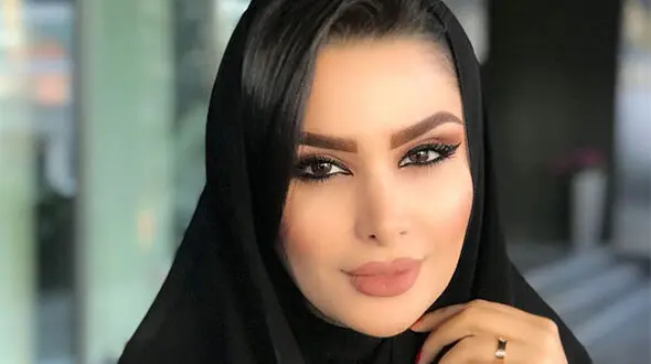 عکس زننده دنیا جهانبخت  با شوهر دومش ! / ناپدری خوش هیکل برای پسر مهراد جم ! 