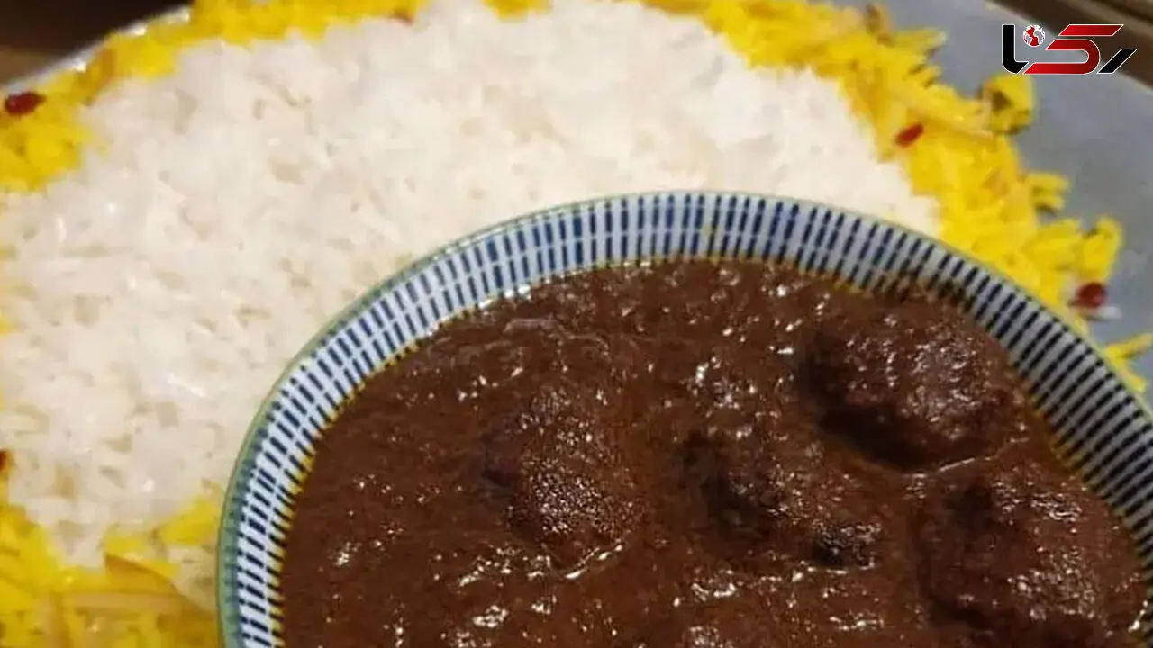 خورشت فسنجون شاهکار ترش‌ و شیرین آشپزی ایرانی