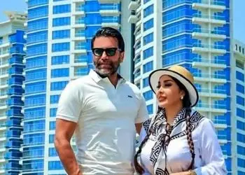 عکس / نگاهی به چیدمان ساده و شیک میز عزای مادربزرگ تازه فوت شده همسر علیرضا نیکبخت / روحش شاد 