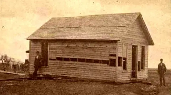 دیوارهای این 10 خانه از ترس فریاد می کشند / قتل عام های خاموش + عکس