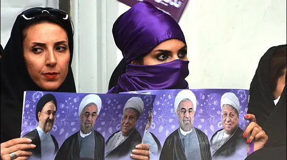 ستاد بانوان حامی دکتر روحانی در مهاباد افتتاح شد