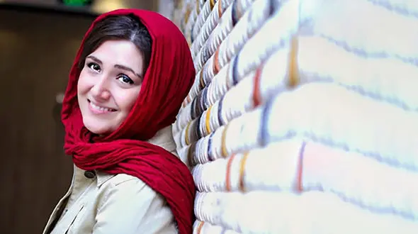 باران کوثری : همه گول خوردیم /  به قهرمان تو خالی پوشالی دل بستیم