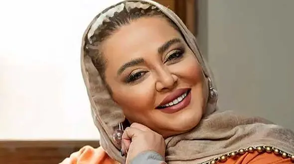 فیلم / استایل بحث برانگیز  بهاره رهنما در مراسم دیشب  / ترکیب رنگ و طرح لباس حتی کفش هاش همه را مبهوت کرد / اینا باعث میشه ....