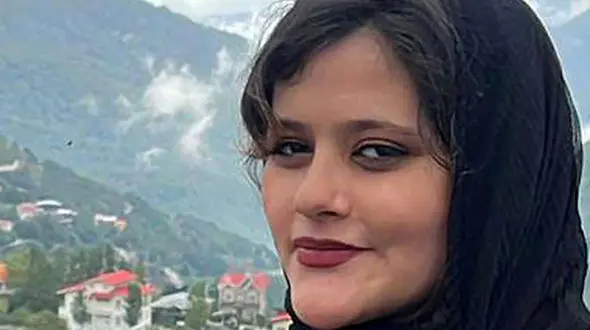 برخورد سر مهسا امینی زمان بازداشت به جدول / راز یک نامه جنجالی !