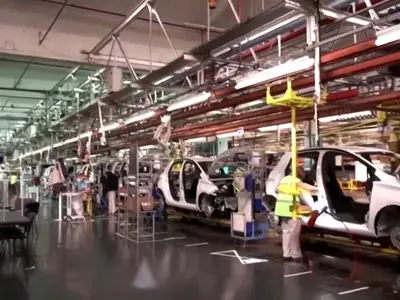 همکاری بزرگ: رنو دست در دست خودروسازان چینی / فیلم