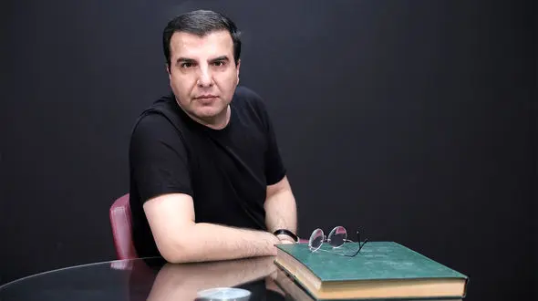 موج خط سفید خبرنگاران و اصحاب رسانه  نیاز به شفاف سازی وزارت ارشاد دارد / خبرنگاران در اوج بی گناهی محاکمه می شوند