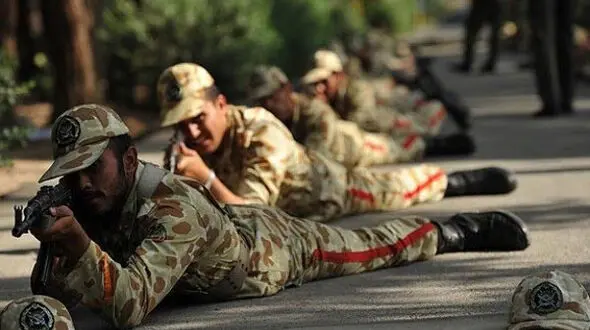 دانشجویان اخراجی مشمول سربازی چگونه می‌توانند ادامه تحصیل دهند؟