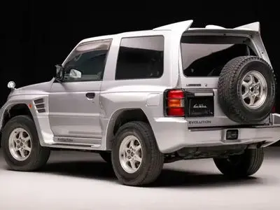 میتسوبیشی پاجرو اوولوشن؛ یک شاهکار آفرود 1997 در حراجی / عکس