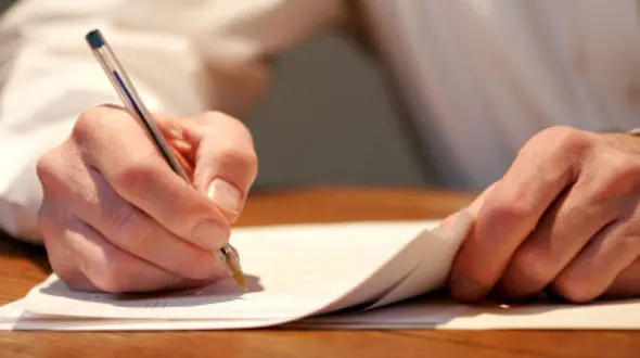 بخاطر بیهوده بودن کارم از آموزش و پرورش رفتم