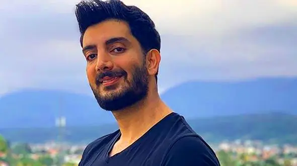 فوری /  فرزاد فرزین ممنوع الکار شد + جزییات