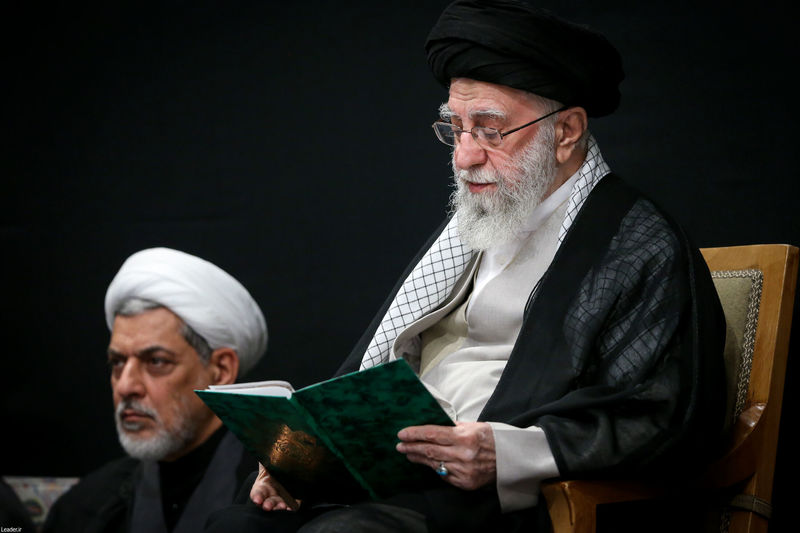 رهبر انقلاب حضرت آیت الله خامنه ای در مراسم بزرگداشت شهدای جنگ تحمیلی اخیر 7-5-1404