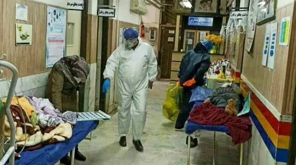 بیماران کرونایی گلستان در کف زمین بیمارستان ها می خوابند