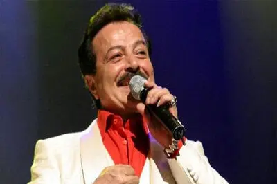 سفر در زمان / عکسی از روز عروسی مرحوم شاهرخ و همسرش