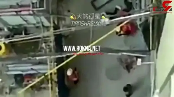 حادثه دلخراش در خیابان برای 2 کارگر ساختمانی+فیلم