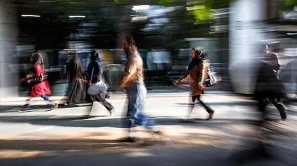 طبقه متوسط به نقطه صفر رسیده است / چه کسی مسئولیت مرگ کرونایی زنان سرپرست خانوار را برعهده می گیرد