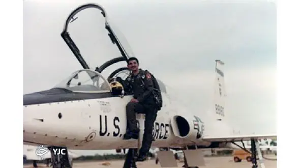 14 ژنرال بعثی با یک فانتوم F-۴ به هلاکت رسیدند / دستان خلبان ایرانی را به دو وانت بستند وکشیدند 