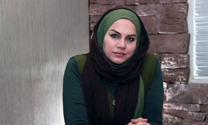 نرگس ابیار