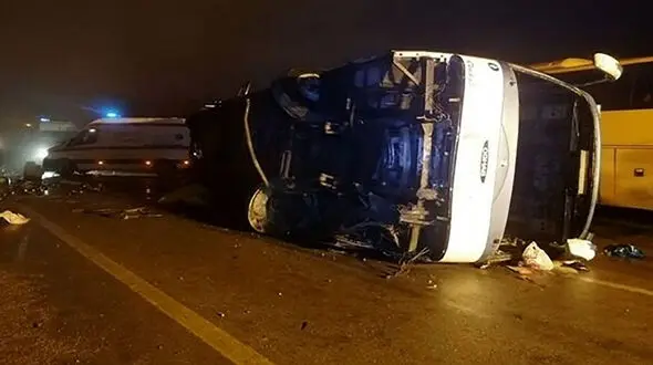 مرگ دانش آموزان دراثر واژگونى اتوبوس در کرمان 