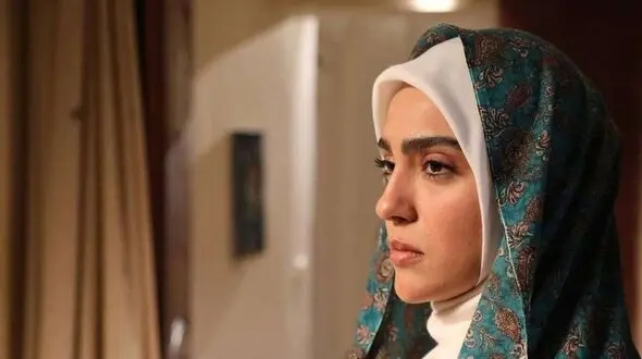 تبریک متفاوت مونا کرمی برای روز پدر / از تجربه مادری تا تمجید از قهرمان زندگی