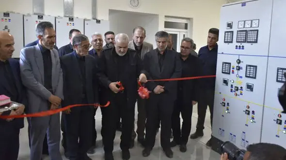 افتتاح نیروگاه خورشیدی 100 مگاواتی مانا انرژی با حضور وزیر نیرو در محلات