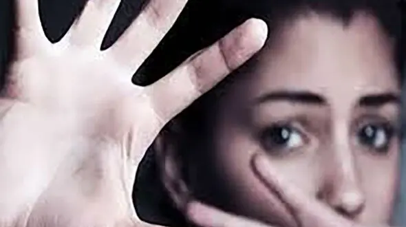 آزار شیطانی خانم دکتر / مرد پلید دوربین کار گذاشته بود / ترکیه