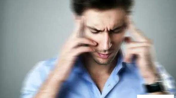 علت سیاهی رفتن چشم ها چیست؟