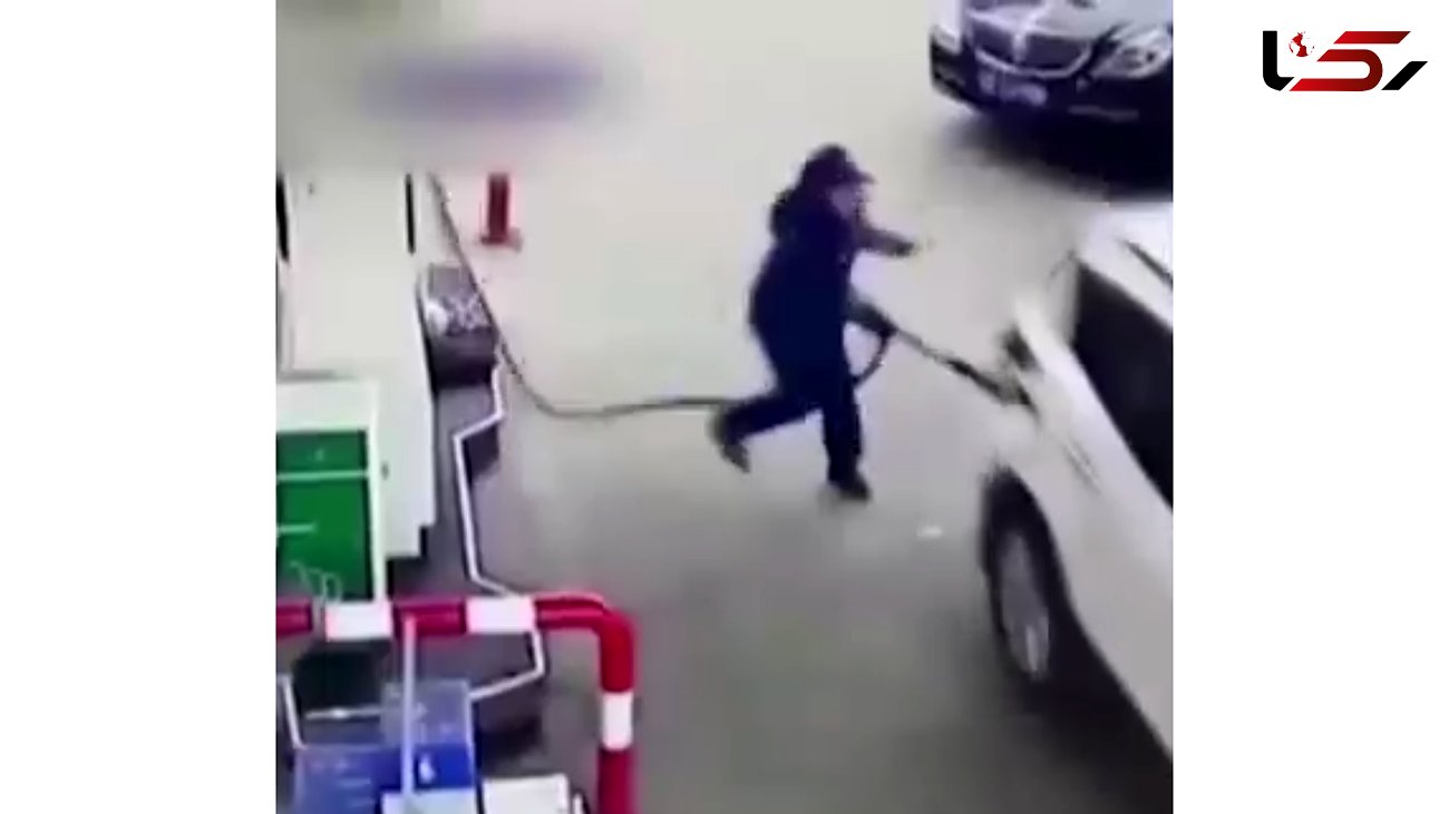 فرار عجیب و باورنکردنی راننده خودروی لاکچری پس از زدن بنزین! +فیلم