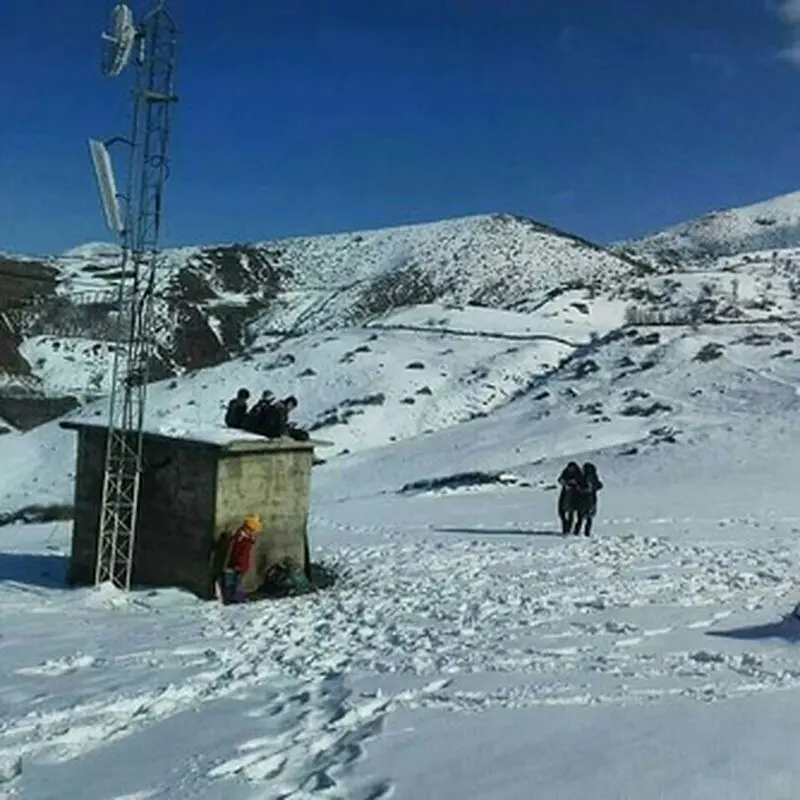 نمره کسب کردند این دانش آموزان به شرط کوهنوردی 