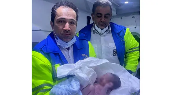 انجام 38 زایمان فوری توسط امدادگران اورژانس تهران از شهریور تا امروز + جزئیات و عکس