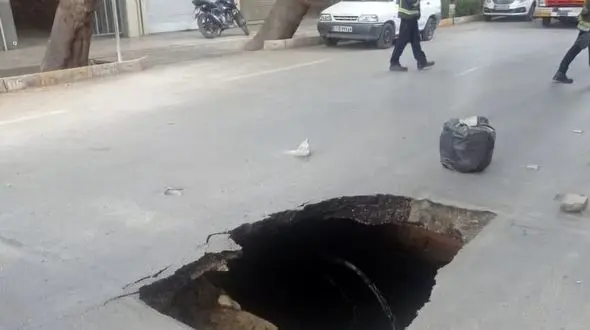 ریزش زمین در اثر حفاری مترو / در اصفهان رخ داد
