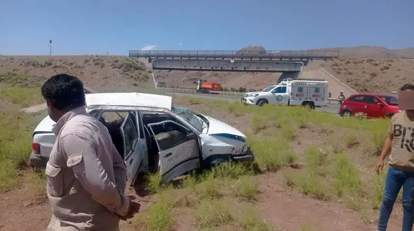 واژگونی خودرو پراید کشته داد / در جاده مشهد رخ داد + عکس