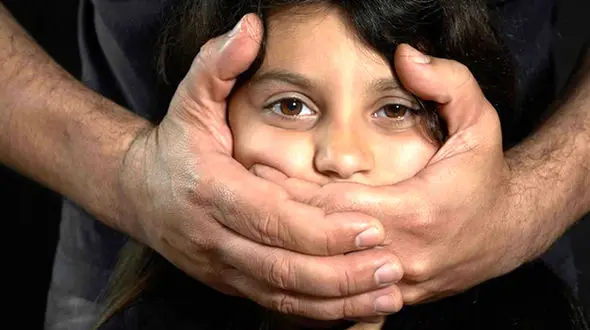 جزییات کودک آزاری و تعرض به دانش آموز کوهدشتی از زبان دادستانی