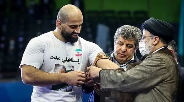 آئین اهدای بازوبند پهلوانی سال ۱۴۰۰ 