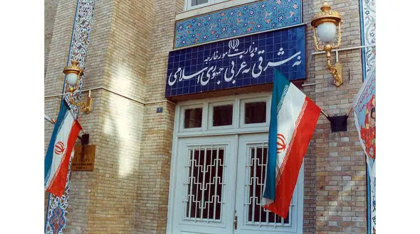 هشدار وزارت خارجه ایران برای سفر به فرانسه