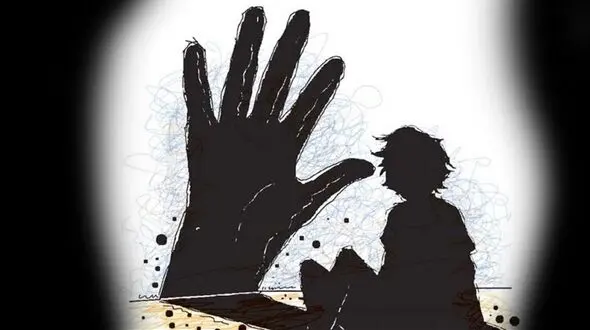 شوک در کرمانشاه! / اقدام بی شرمانه مرد کارخانه دار با باران کوچولو! + گفتگو با پدر دختربچه