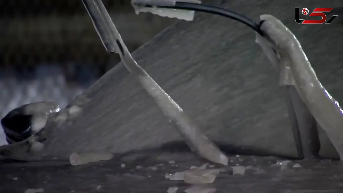 فیلم یخ زدگی کامل خودروها در فیلادلفیا