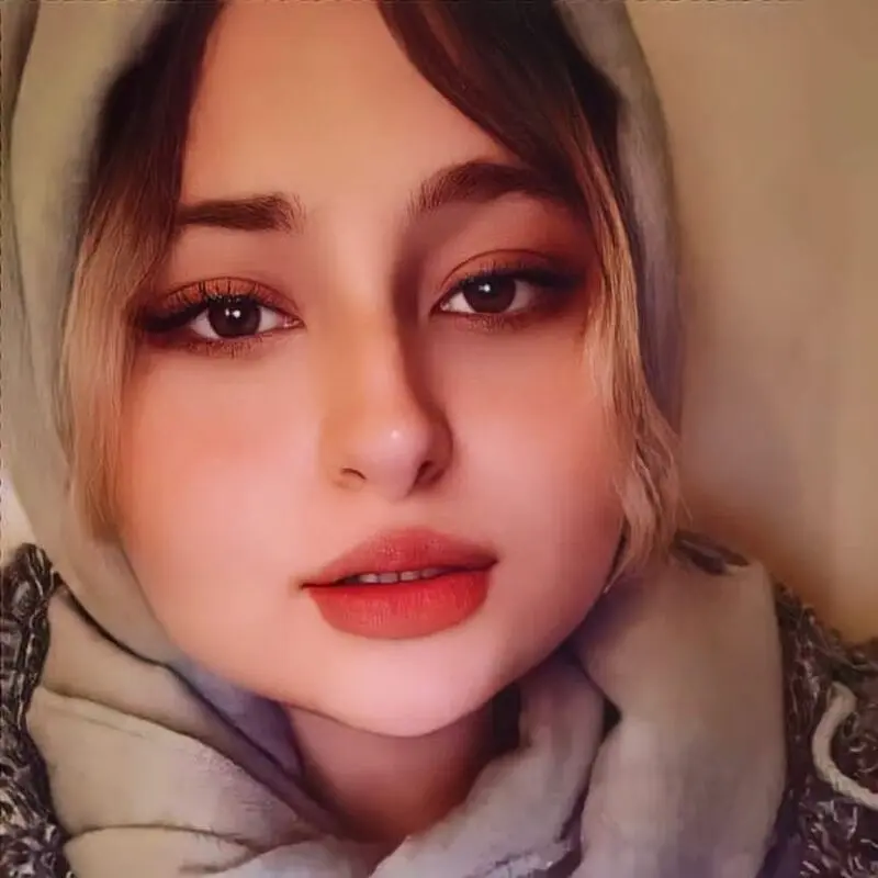 سارا و نیکا
