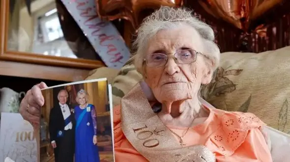 چگونه صدسال زندگی کنیم؟ اسرار طول عمر شگفت‌ انگیز