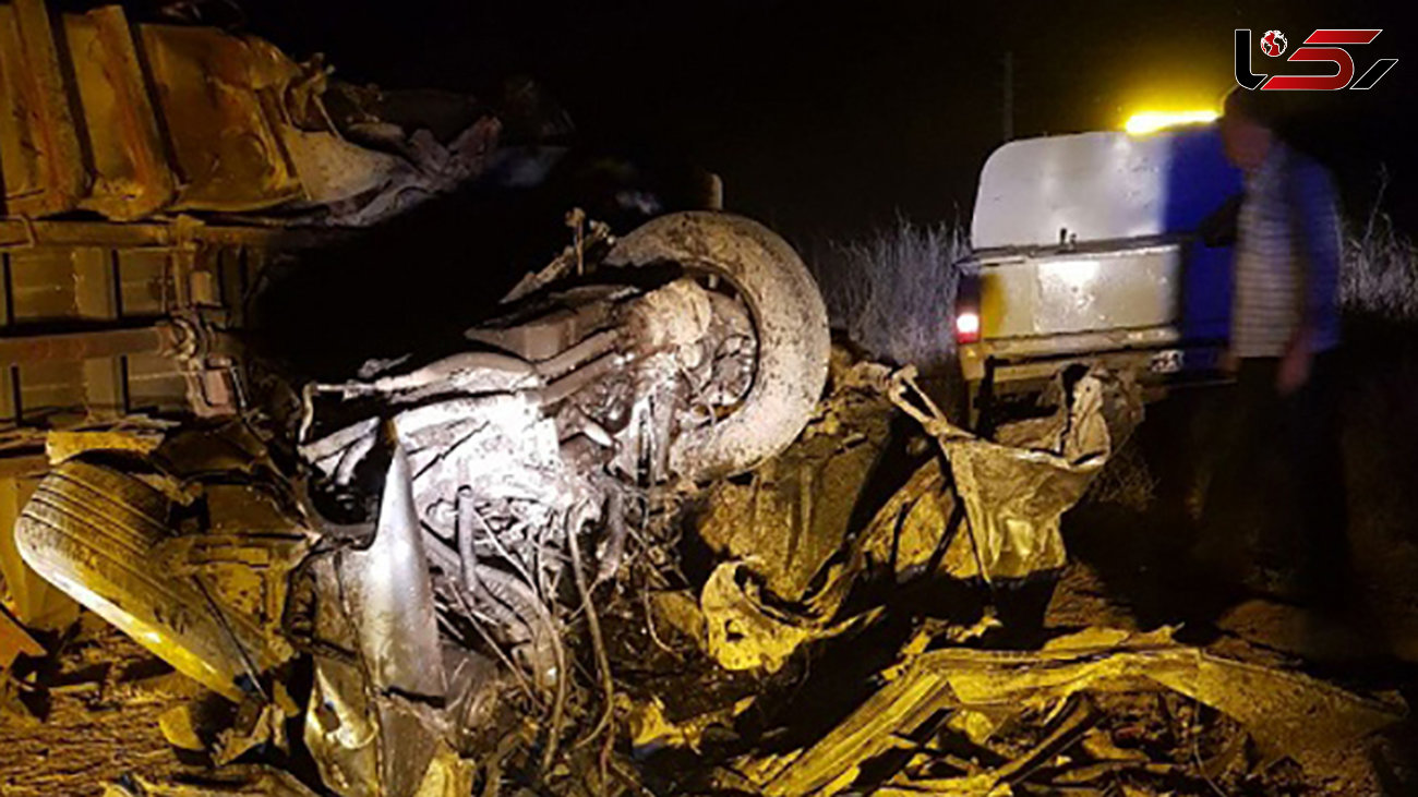 عجیب ترین عکس از پوکیدن سمند در تصادف با کامیون / 2 کشته در جاده ساوه+ جزییات
