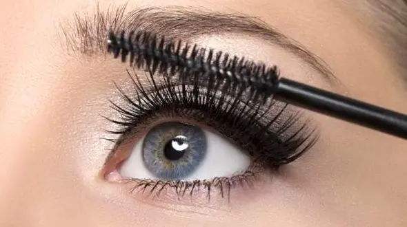 پرپشتی فوری مژه ها در 3 روز