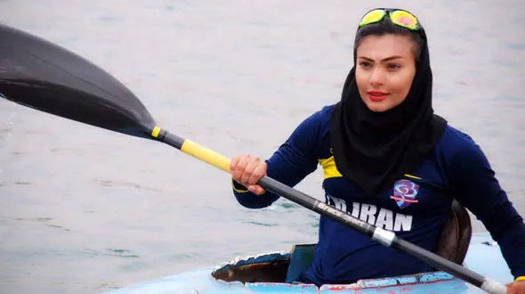 هدیه شرم آور شورای شهر به ورزشکار زن ایران/ سارا عبدالملکی: ان‌شاءلله برای مدال المپیک، فلاسک می دهید! + فیلم