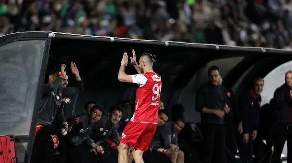 پشت پرده جدایی سردار دورسون از پرسپولیس!