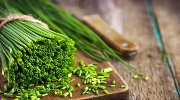 کاهش چربی خون با تره