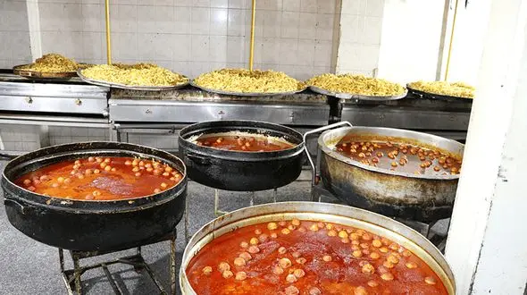 راه‌اندازی ۱۷۰ آشپزخانه برای حمایت از نیازمندان در خوزستان