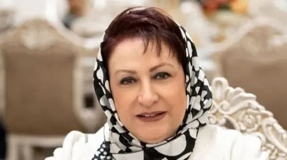 مریم امیر جلالی در کنار ژاله صامتی و ارژنگ امیر‌فضلی در تورنتو+ عکس